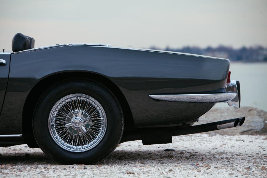 Детали экстерьера Maserati Ghibli Spyder (AM115S) 1969 года  (фото 7 из 20)